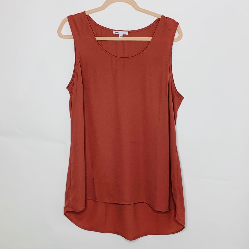 ❌SOLD❌ DR2 by Daniel Rainn Flowy Tank Top - Picture 2 of 7